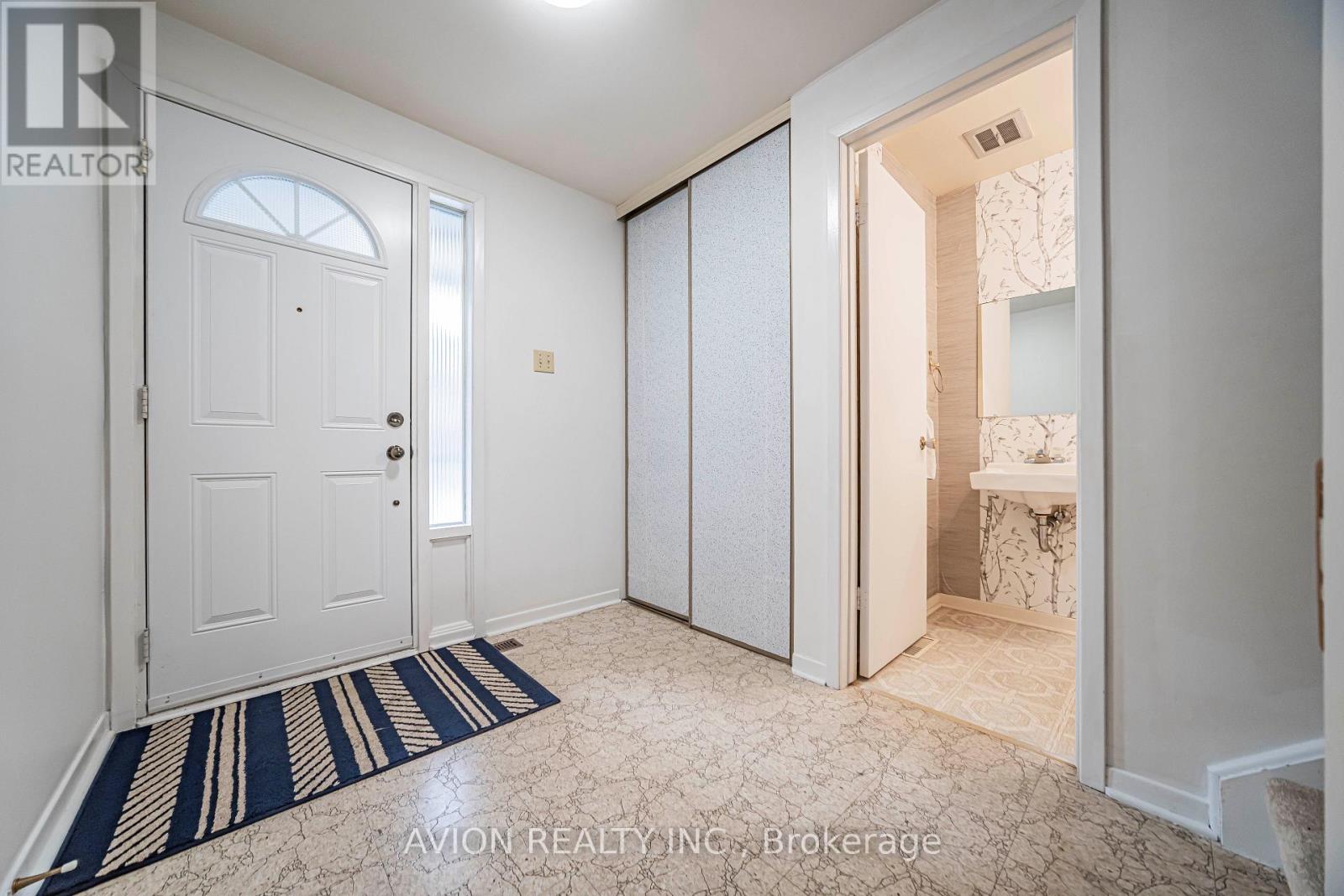23 - 646 Village Parkway, Markham, Ontario  L3R 2S7 - Photo 3 - N13799674