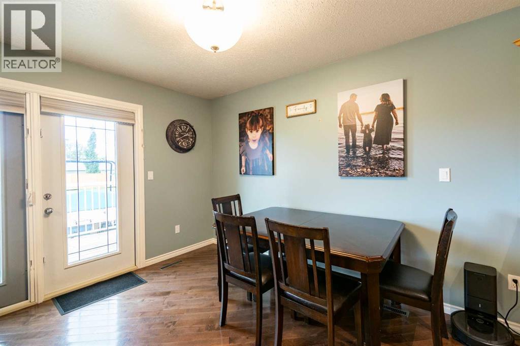 5707 46 Avenue, Stettler, Alberta  T4K 1J2 - Photo 17 - A2345449