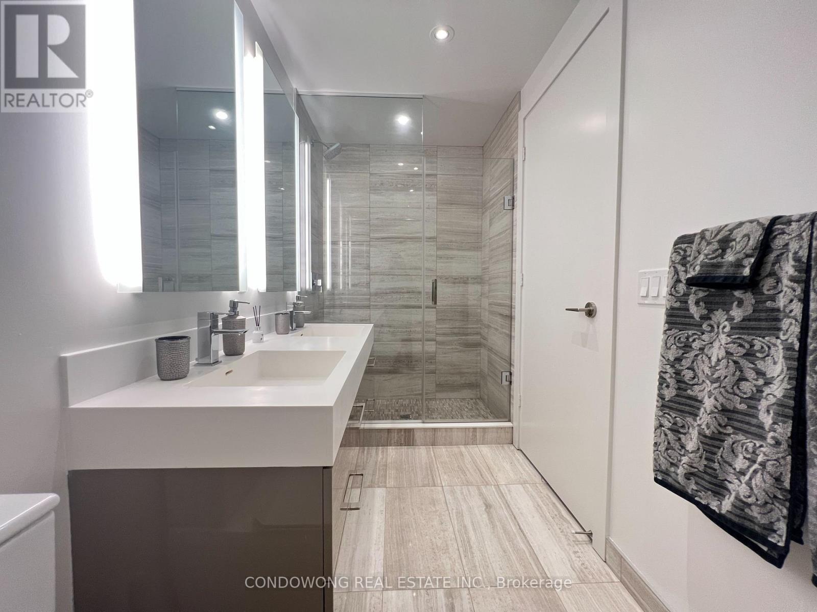 3801 - 1 Yorkville Avenue, Toronto, Ontario  M4W 0B1 - Photo 7 - C13484606
