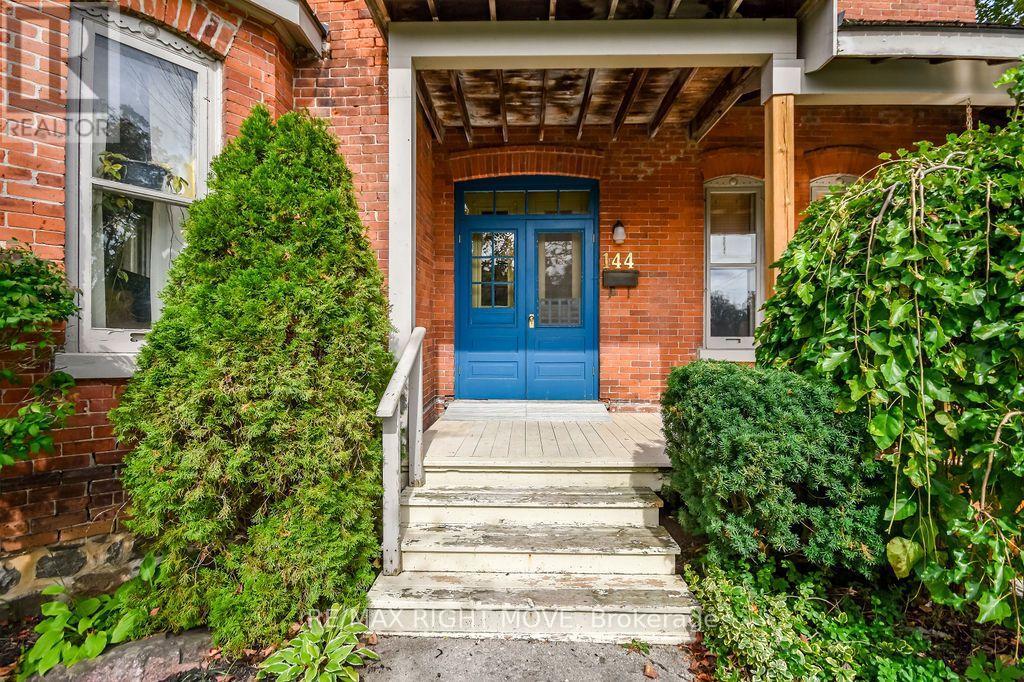 144 Jarvis Street, Orillia, Ontario  L3V 2A6 - Photo 3 - S13798166