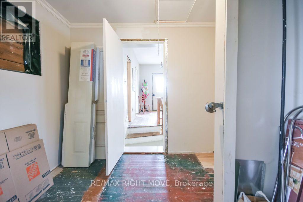 144 Jarvis Street, Orillia, Ontario  L3V 2A6 - Photo 38 - S13798166