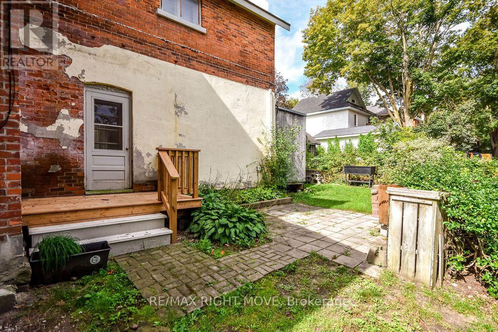 144 Jarvis Street, Orillia, Ontario  L3V 2A6 - Photo 39 - S13798166