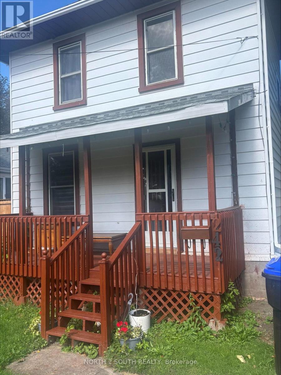 242 Barnett Avenue, Midland, Ontario  L4R 1N1 - Photo 4 - S13799500