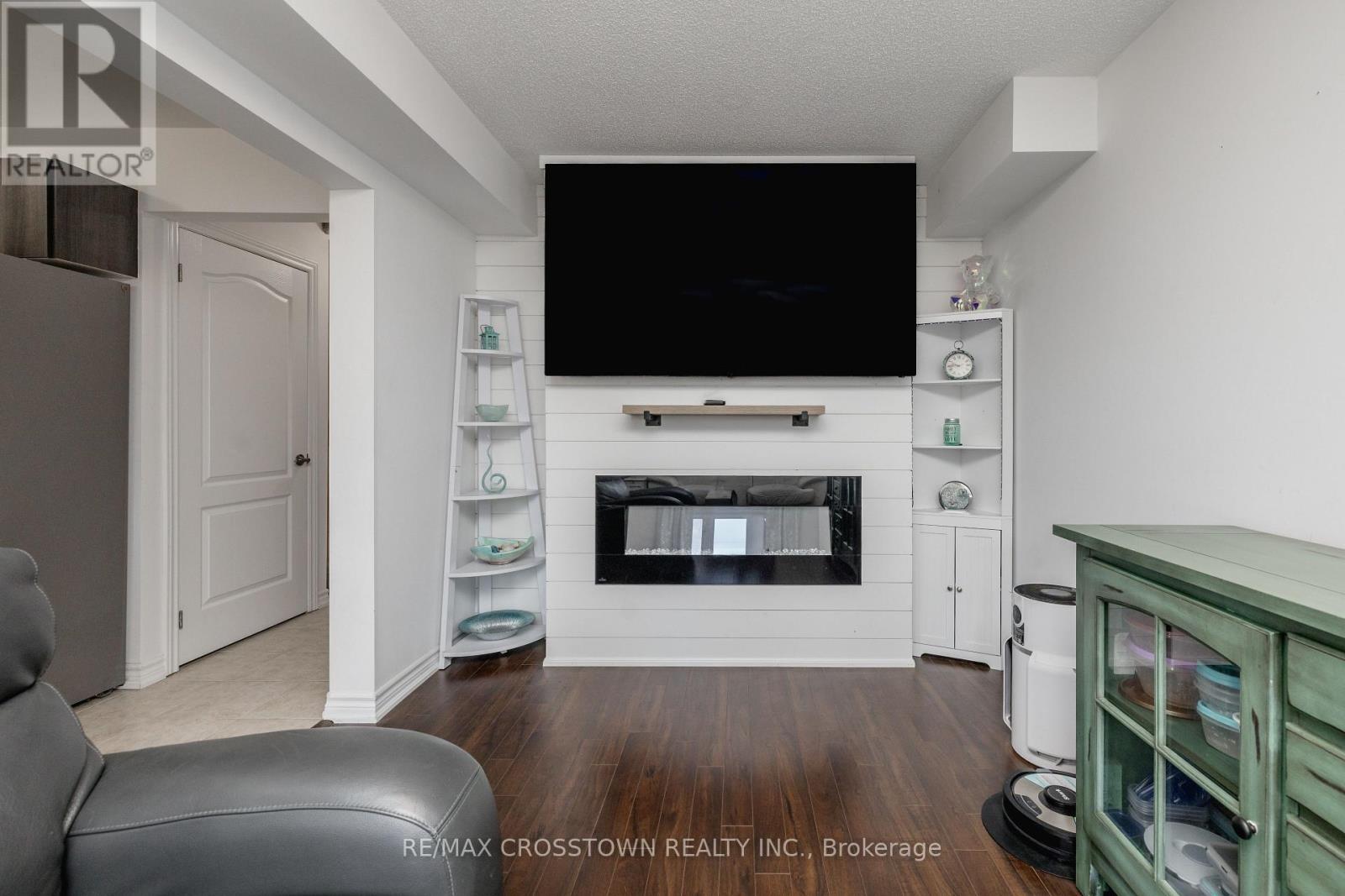 2 - 43 Madelaine Drive, Barrie, Ontario  L9J 0G8 - Photo 17 - S13799574