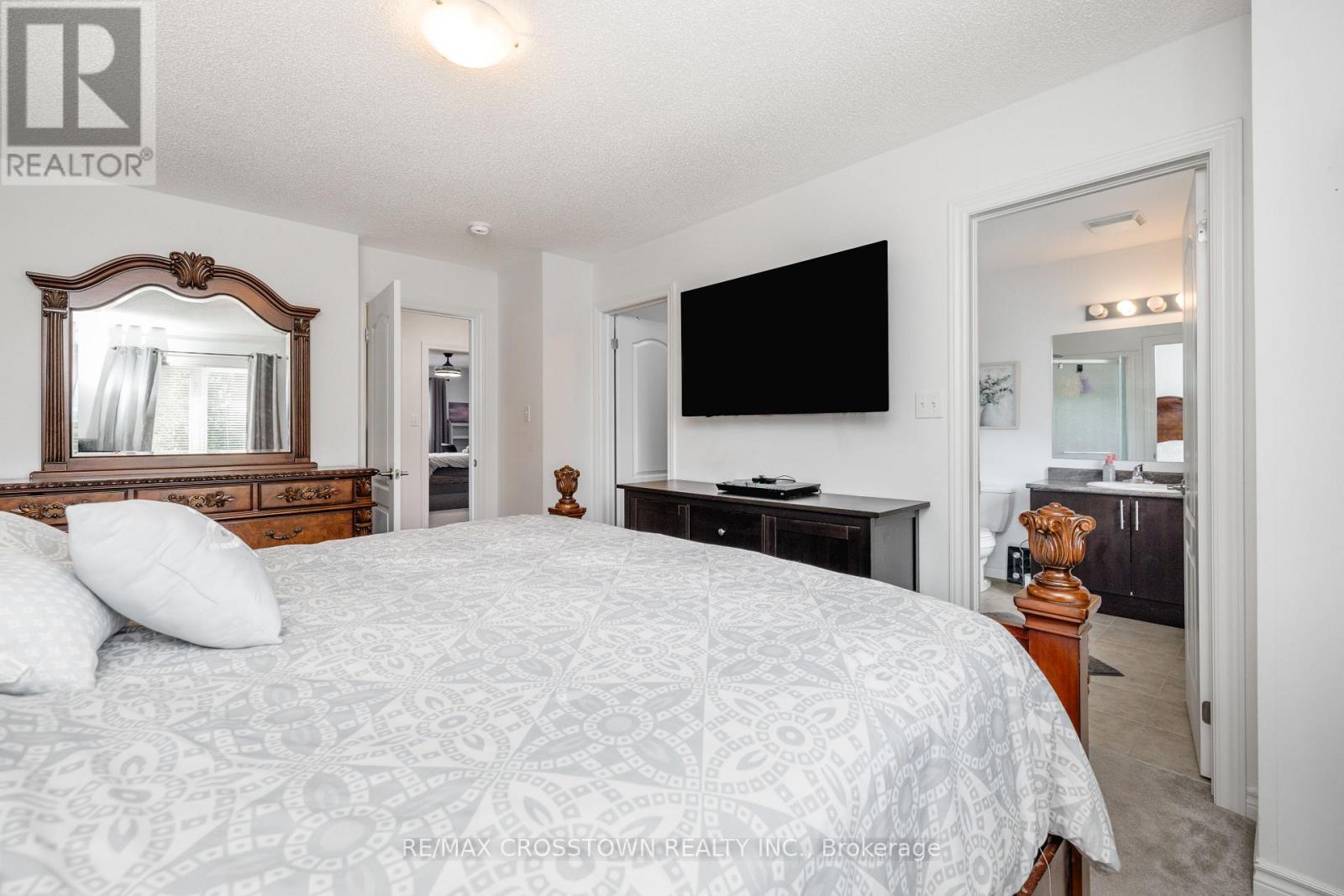 2 - 43 Madelaine Drive, Barrie, Ontario  L9J 0G8 - Photo 26 - S13799574