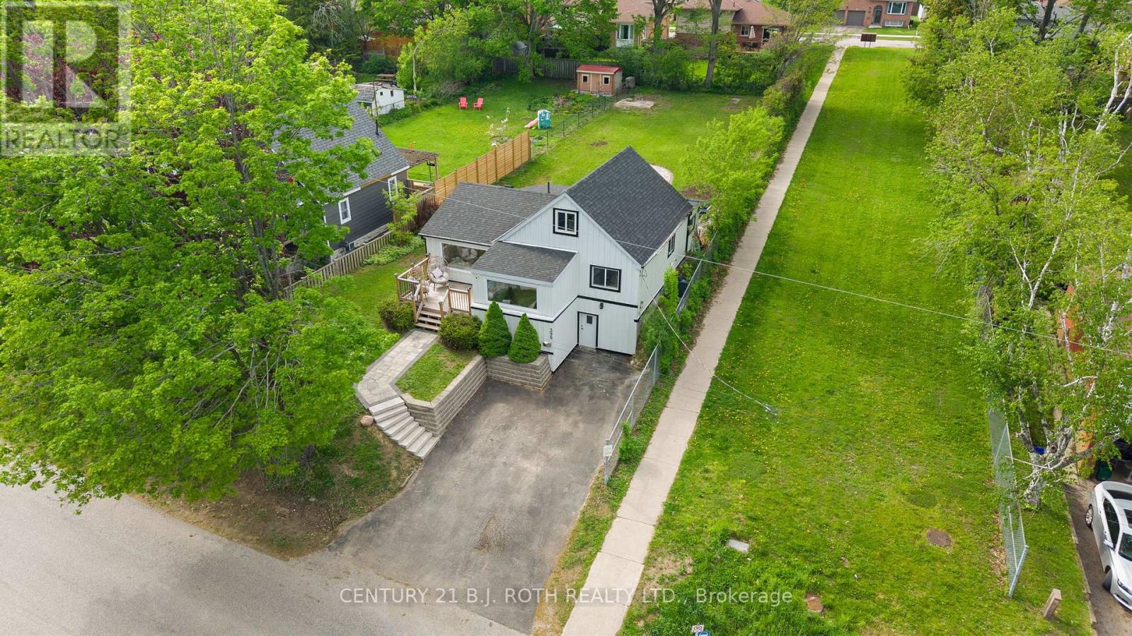 390 Arthur Street, Orillia, Ontario  L3V 3M8 - Photo 48 - S13546356