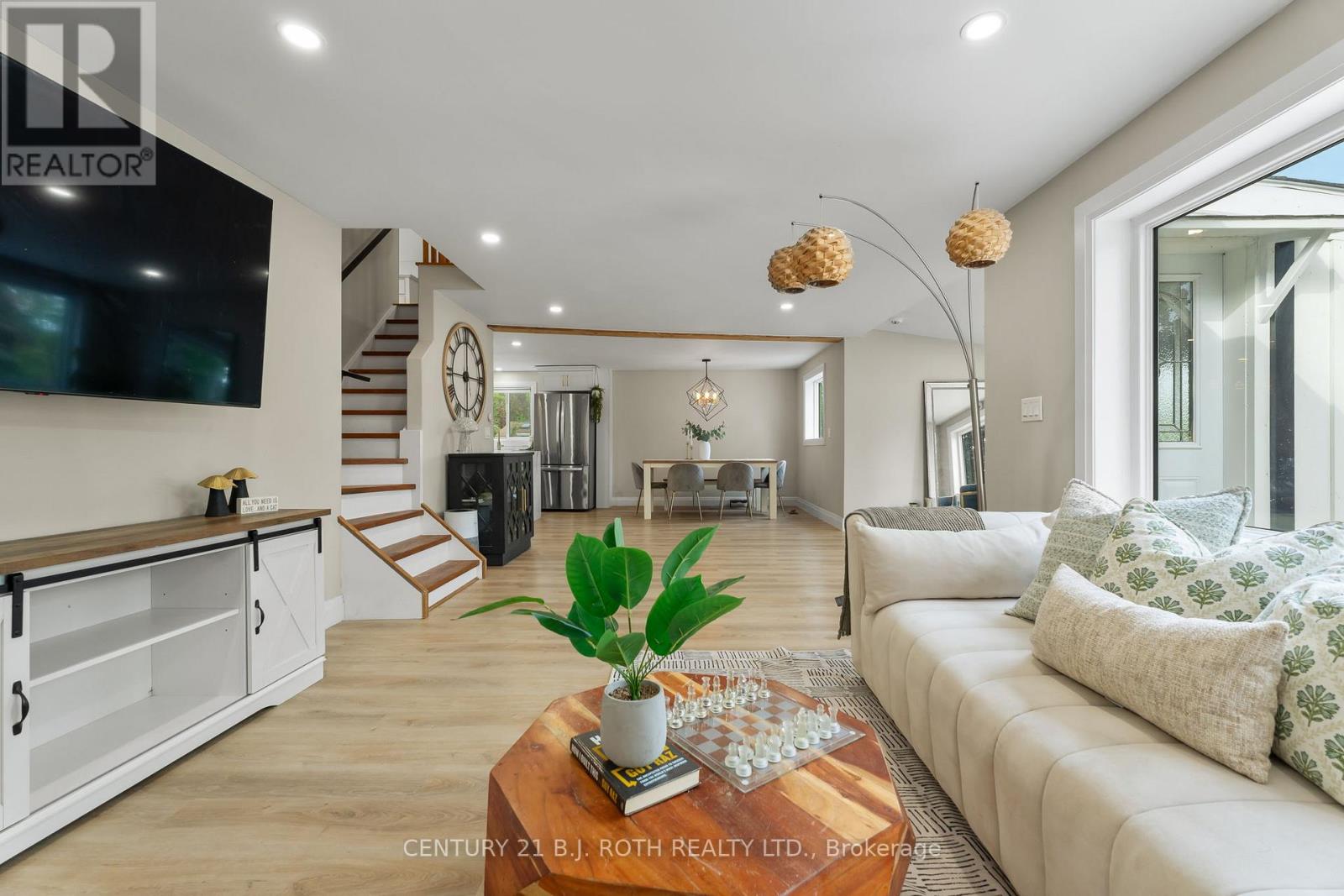 390 Arthur Street, Orillia, Ontario  L3V 3M8 - Photo 20 - S13546356