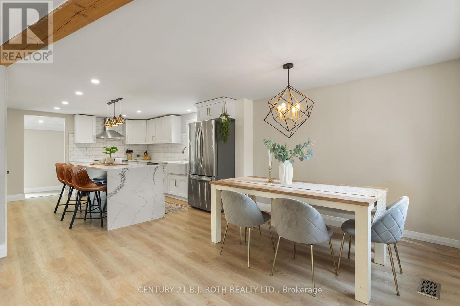 390 Arthur Street, Orillia, Ontario  L3V 3M8 - Photo 8 - S13546356