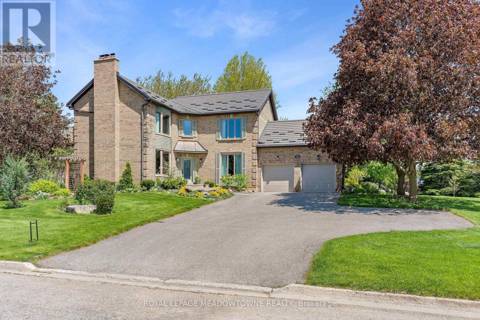 16 Oak Ridge Drive, Halton Hills, Ontario  L7G 5G6 - Photo 3 - W13051972