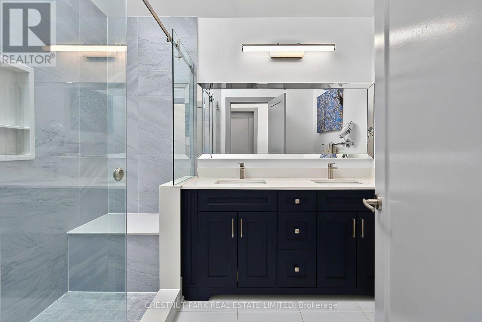 15 Nineteenth Street, Toronto, Ontario  M8V 3L4 - Photo 24 - W13760024