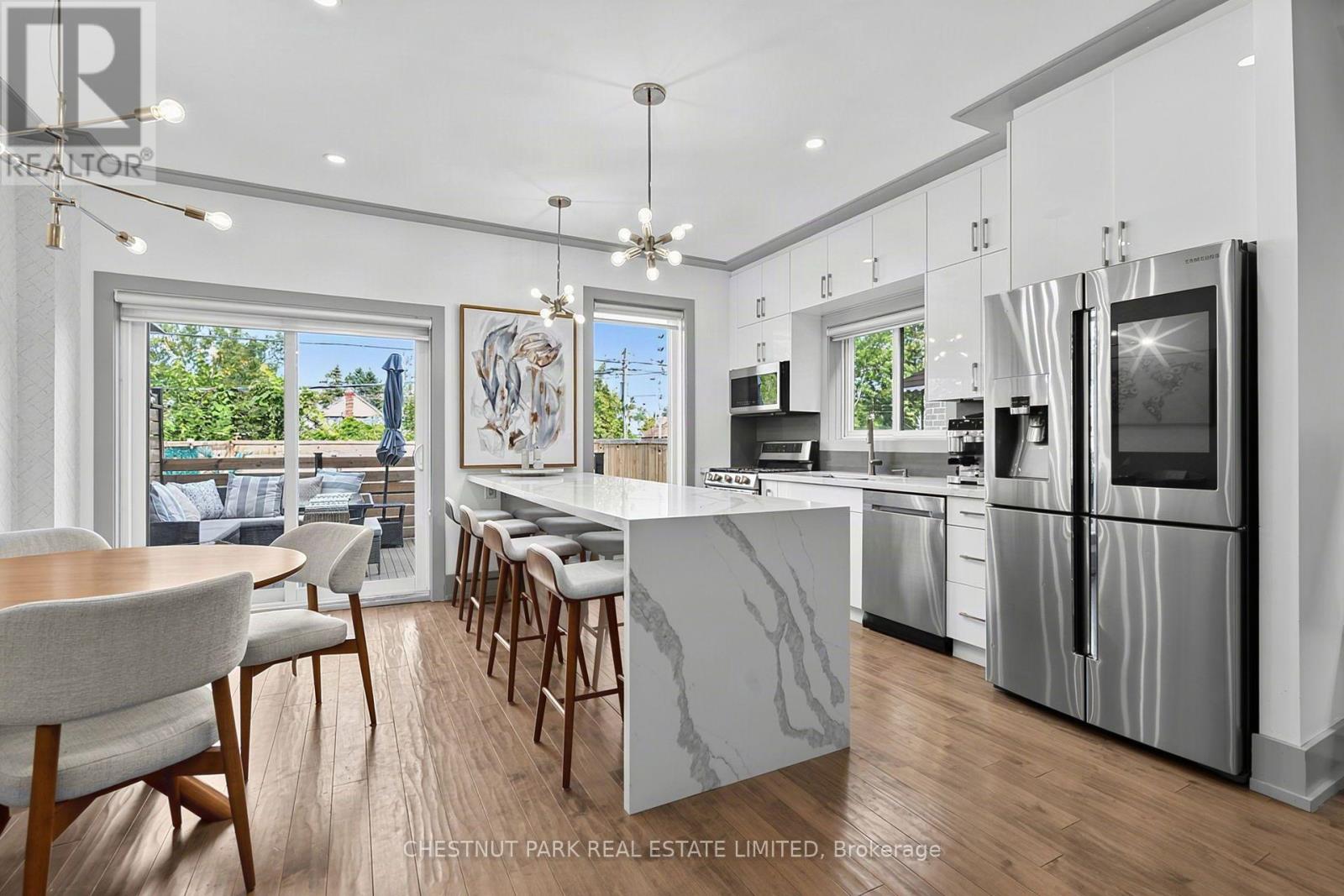 15 Nineteenth Street, Toronto, Ontario  M8V 3L4 - Photo 10 - W13760024
