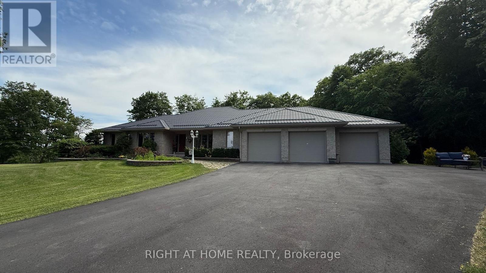 1453 MILLENIUM COURT, Kingston, Ontario