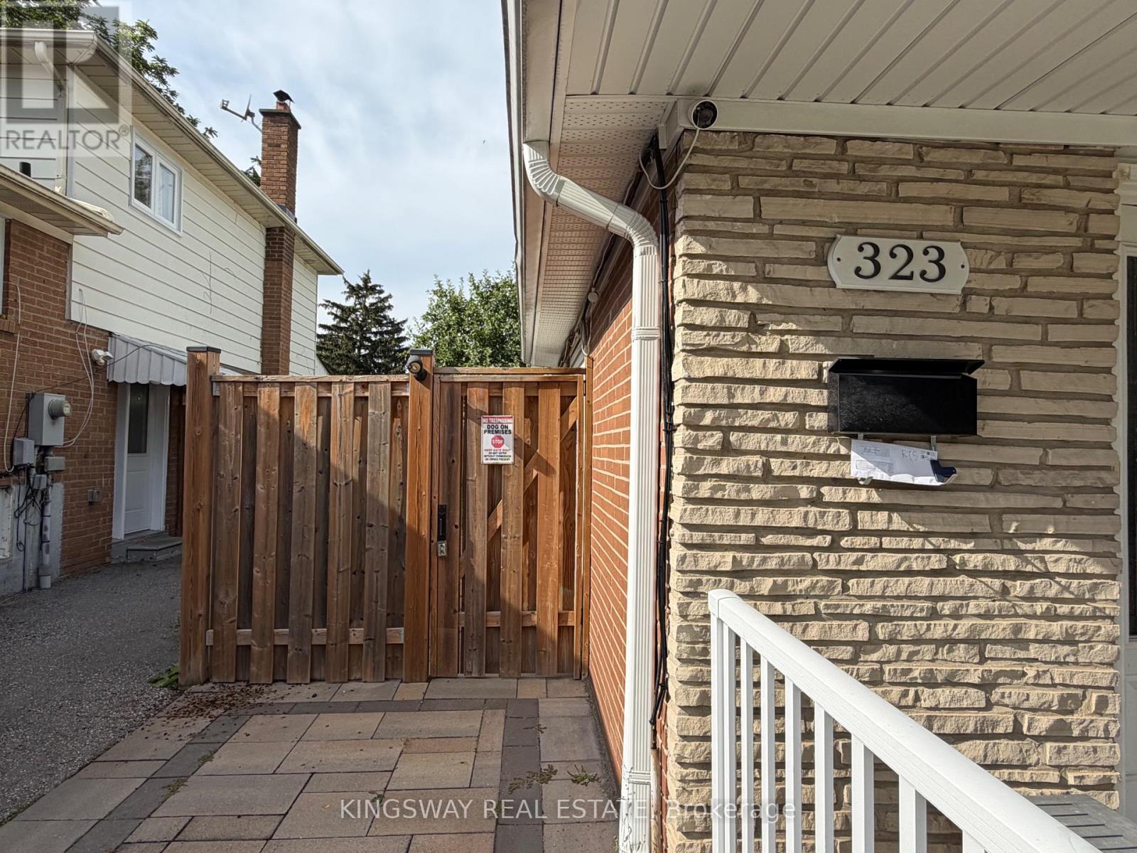 LOWER LEVEL - 323 MONTEGO RD. ROAD, Mississauga, Ontario