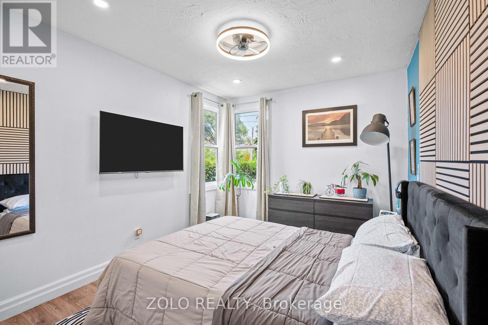 442 Queen Mary Drive, Oakville, Ontario  L6K 3M1 - Photo 15 - W13799532