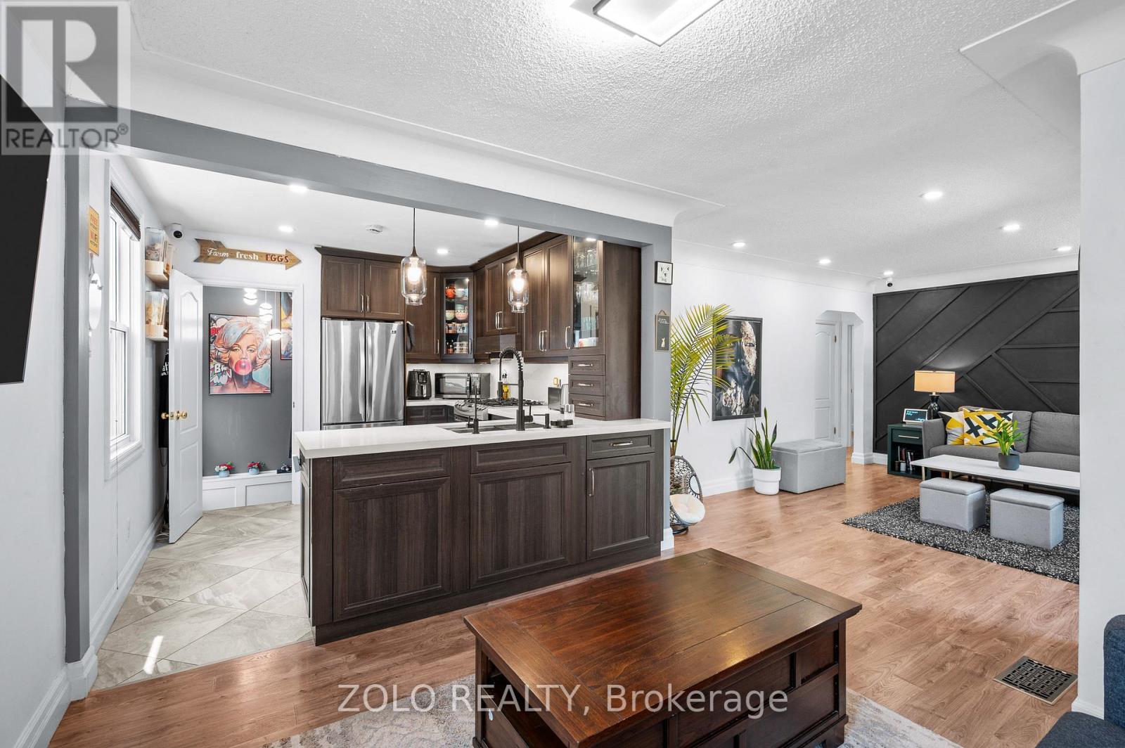 442 Queen Mary Drive, Oakville, Ontario  L6K 3M1 - Photo 9 - W13799532