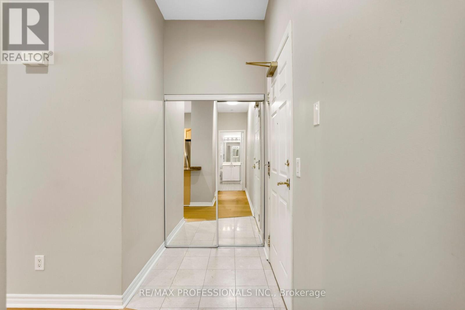 102 - 350 Princess Royal Drive, Mississauga, Ontario  L5B 4N1 - Photo 20 - W13799552