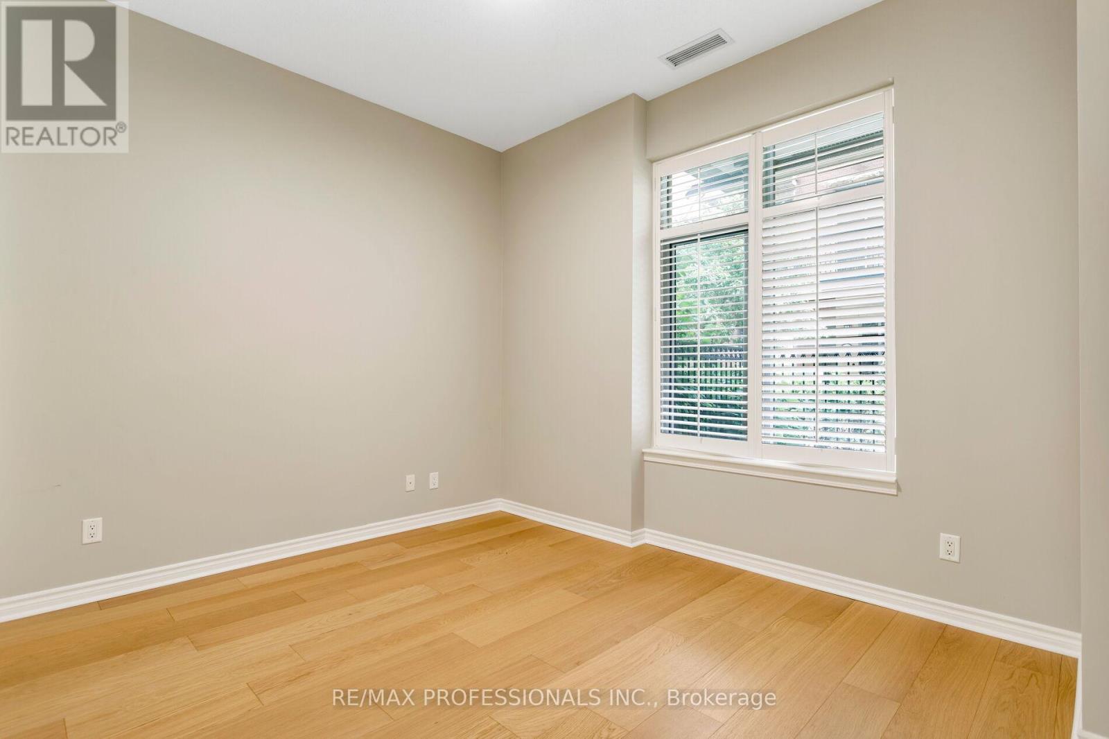 102 - 350 Princess Royal Drive, Mississauga, Ontario  L5B 4N1 - Photo 31 - W13799552