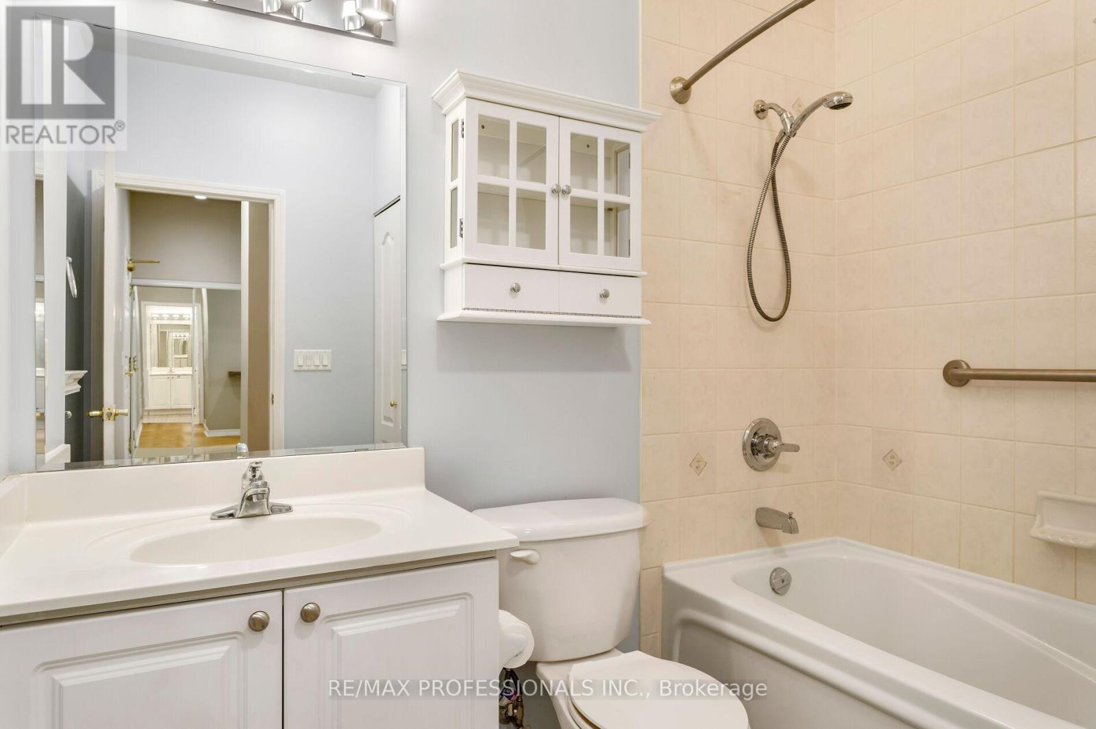 102 - 350 Princess Royal Drive, Mississauga, Ontario  L5B 4N1 - Photo 37 - W13799552
