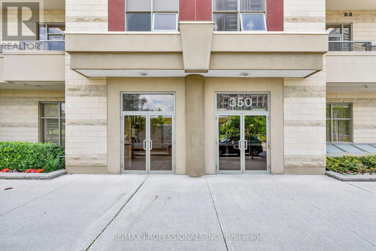 102 - 350 Princess Royal Drive, Mississauga, Ontario  L5B 4N1 - Photo 40 - W13799552