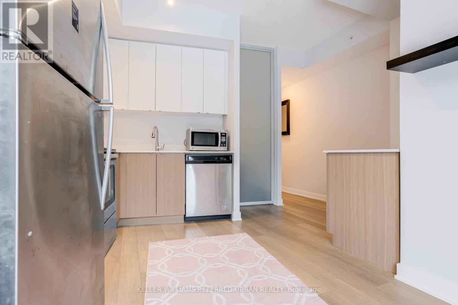 C401 - 5260 Dundas Street N, Burlington, Ontario  L7R 0J7 - Photo 16 - W13799604