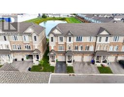 28 CANARY GRASS BOULEVARD, Hamilton, Ontario