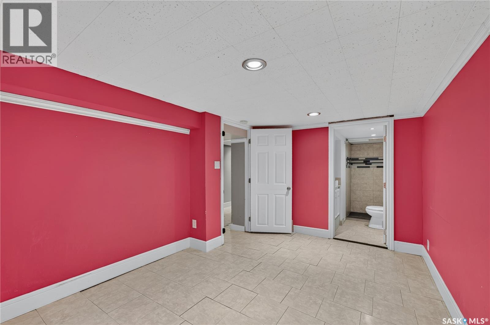 1208 College Avenue, Regina, Saskatchewan  S4P 1A9 - Photo 15 - SK048784