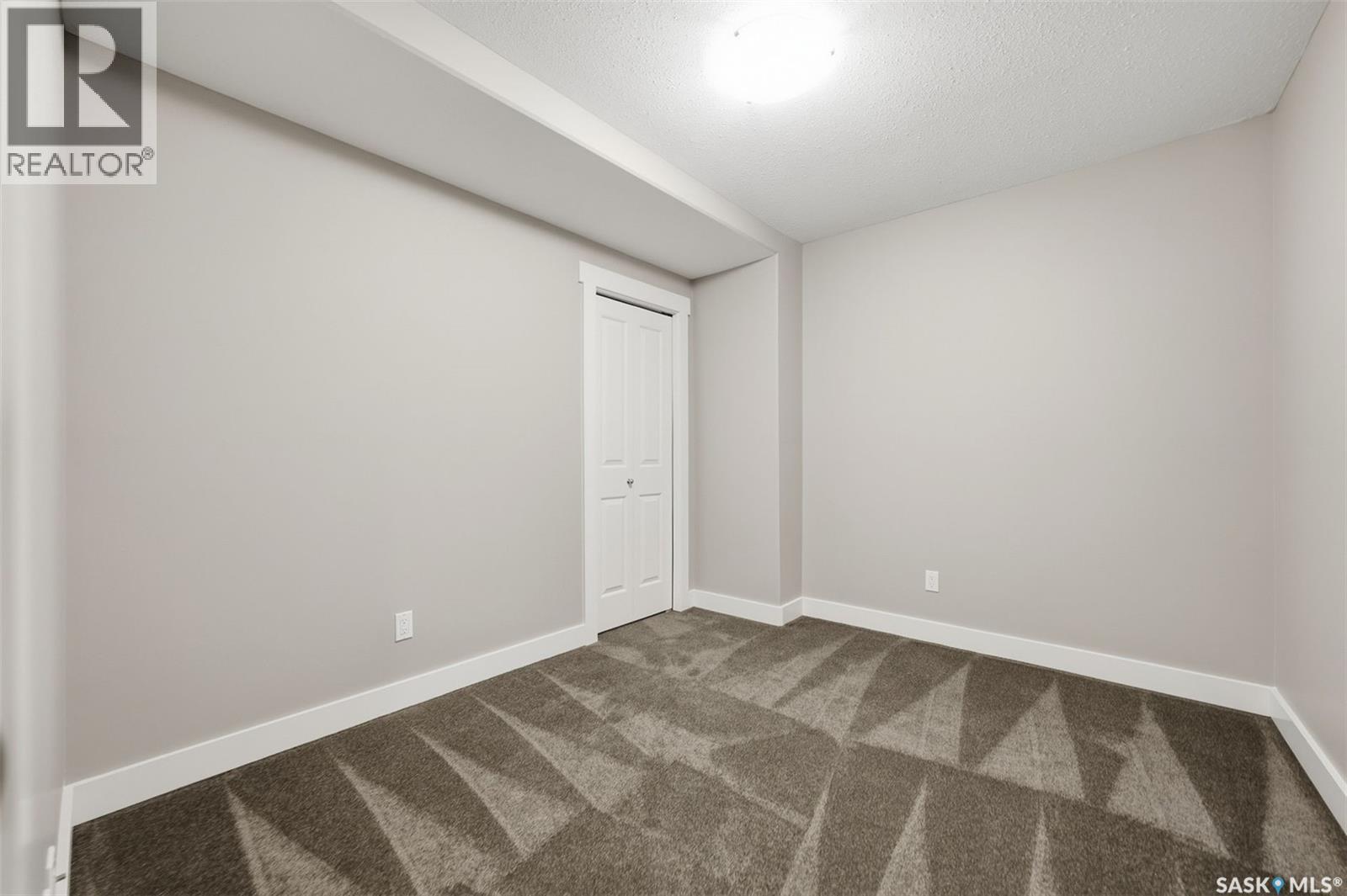 430 Victor Place, Saskatoon, Saskatchewan  S7T 0E2 - Photo 35 - SK048700