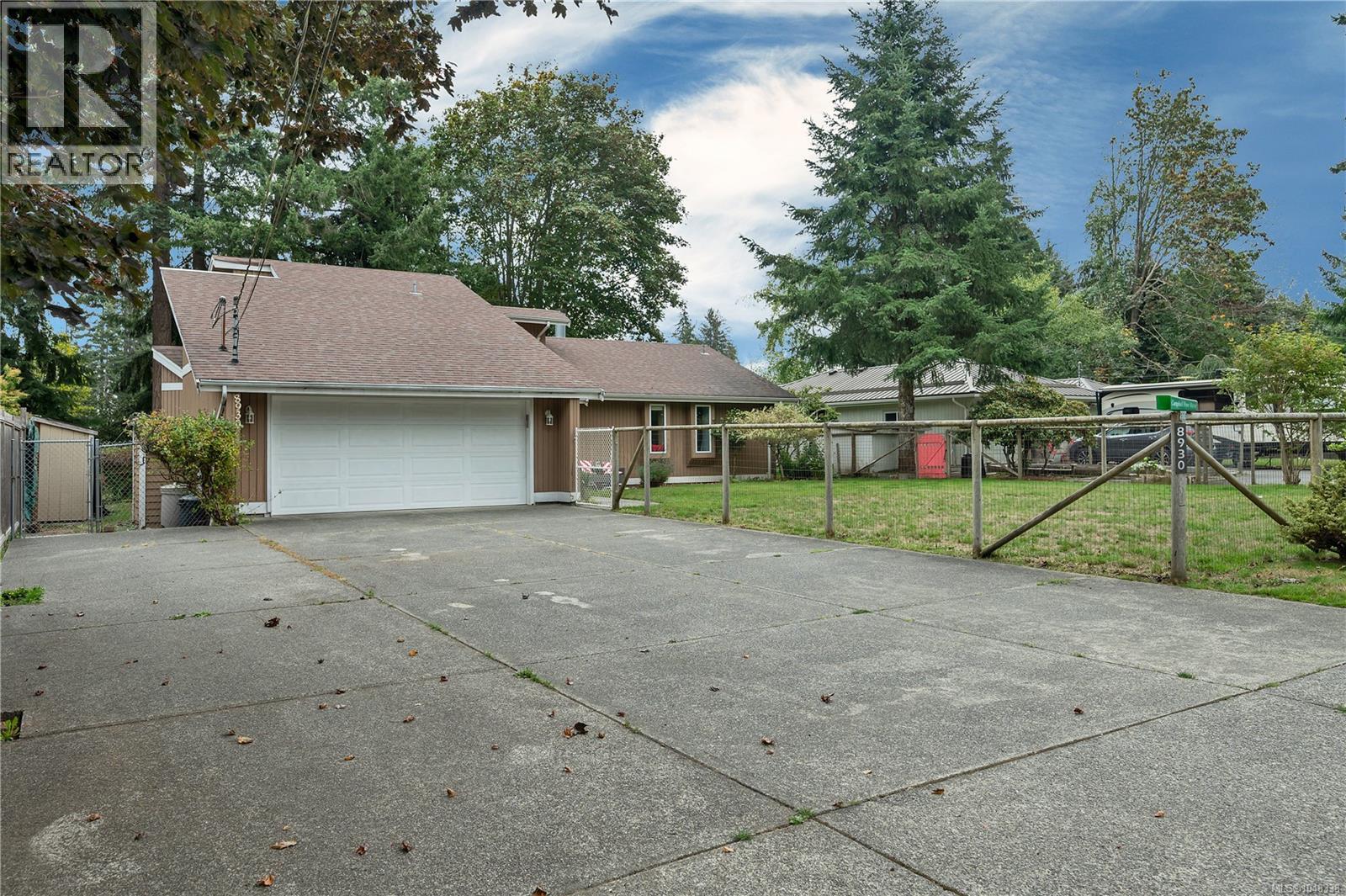 8930 Mclarey Ave, Black Creek, British Columbia  V9J 1A3 - Photo 3 - 1048338