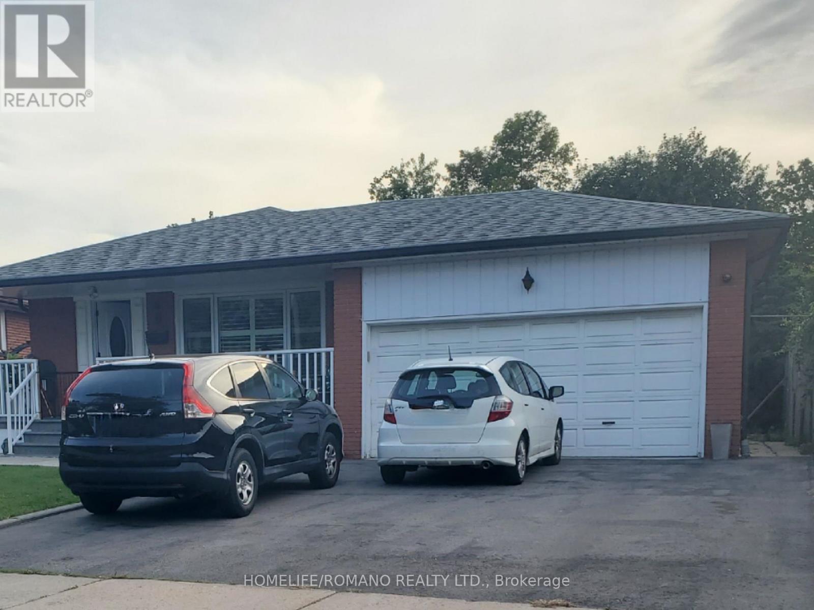 1 - 6 Earldown Drive, Toronto, Ontario  M9R 2L3 - Photo 7 - W13785632