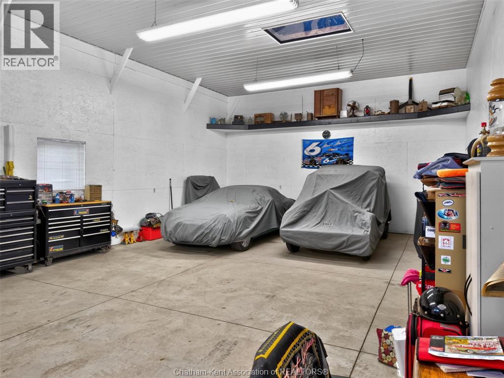 7703 Base Line, Wallaceburg, Ontario  N8A 4L3 - Photo 31 - 26022936