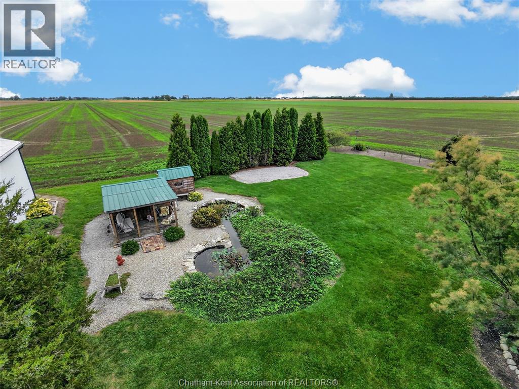 7703 Base Line, Wallaceburg, Ontario  N8A 4L3 - Photo 43 - 26022936