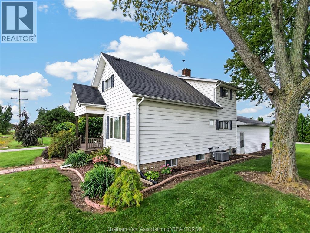 7703 Base Line, Wallaceburg, Ontario  N8A 4L3 - Photo 47 - 26022936