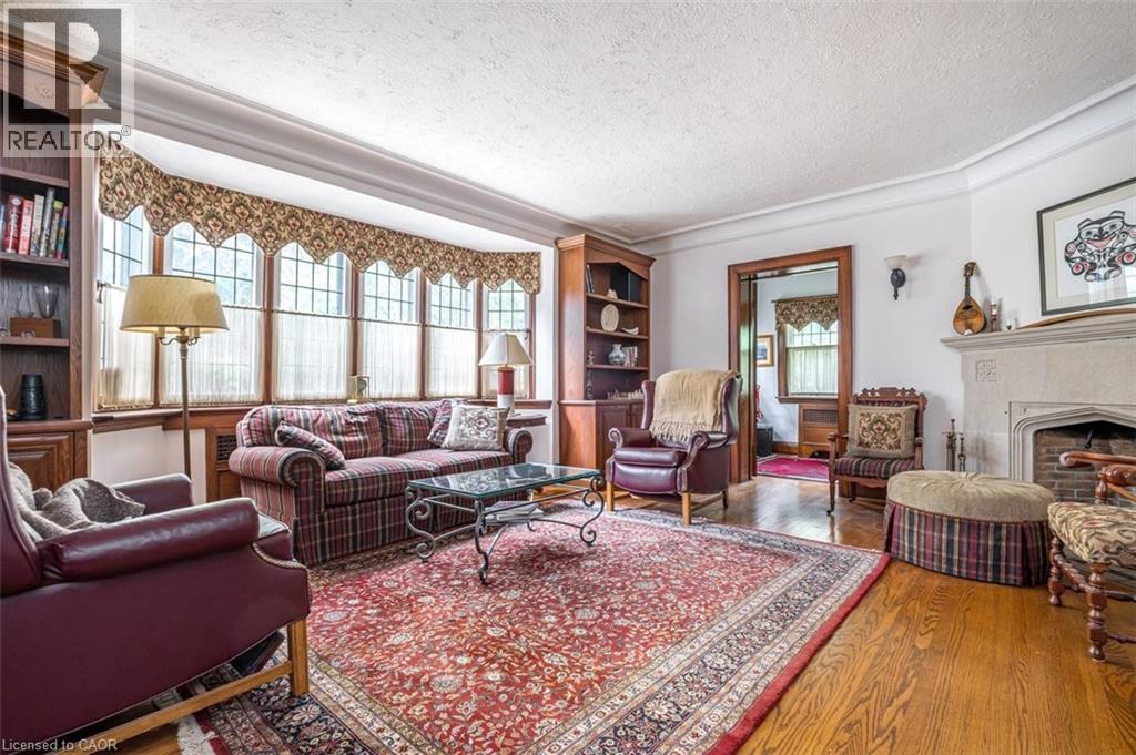 18 Forsyth Avenue N, Hamilton, Ontario  L8S 4E1 - Photo 8 - 40864098
