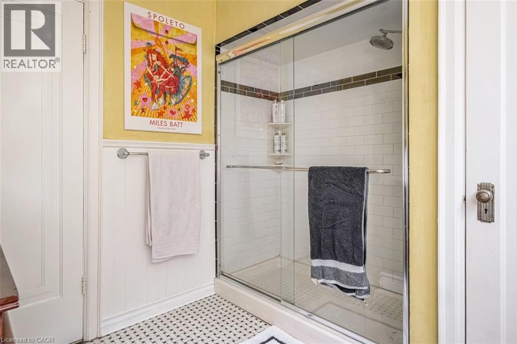 18 Forsyth Avenue N, Hamilton, Ontario  L8S 4E1 - Photo 43 - 40864098