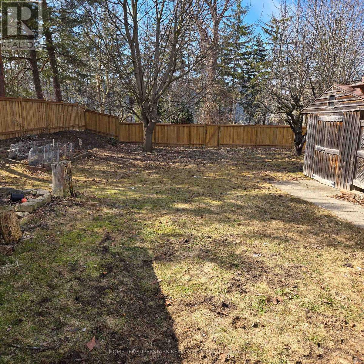 Upper Unit - 139 Macgregor Crescent, Waterloo, Ontario  N2J 3X2 - Photo 17 - X13769094