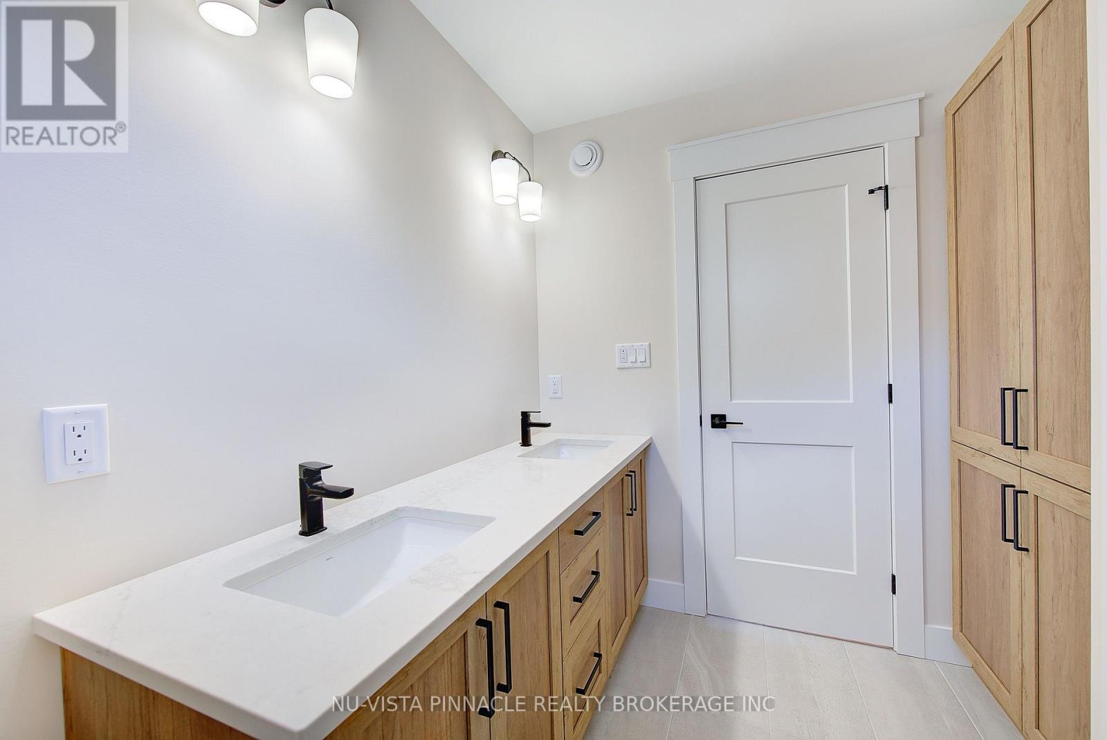 77 Basil Crescent, Middlesex Centre, Ontario  N0M 2A0 - Photo 33 - X13799712