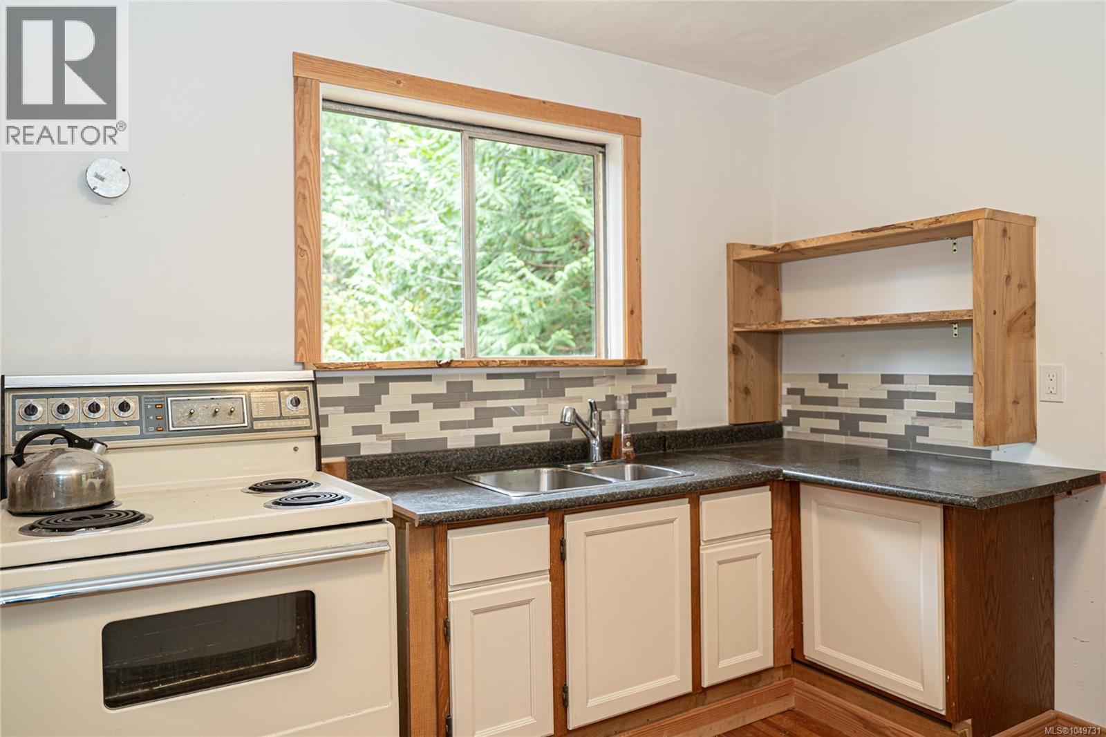 80 Blue Heron Rd, Thetis Island, British Columbia  V0R 2Y0 - Photo 10 - 1049731
