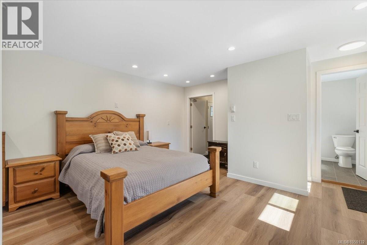 620 Spruce St, Qualicum Beach, British Columbia  V9K 1J1 - Photo 69 - 1050132