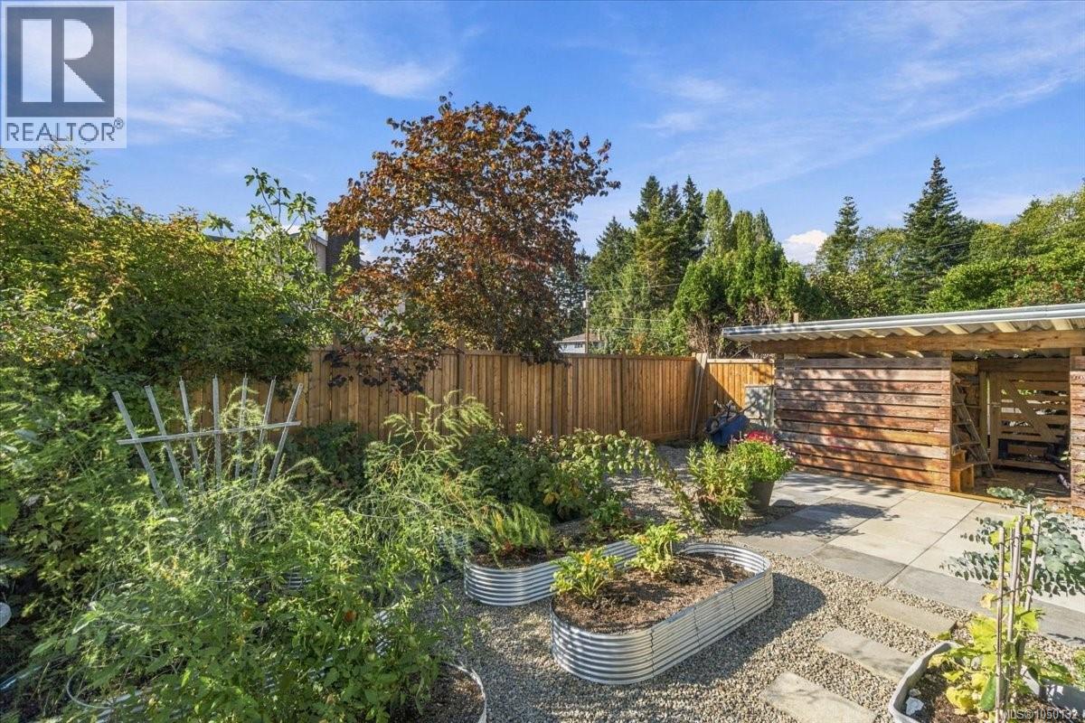 620 Spruce St, Qualicum Beach, British Columbia  V9K 1J1 - Photo 61 - 1050132