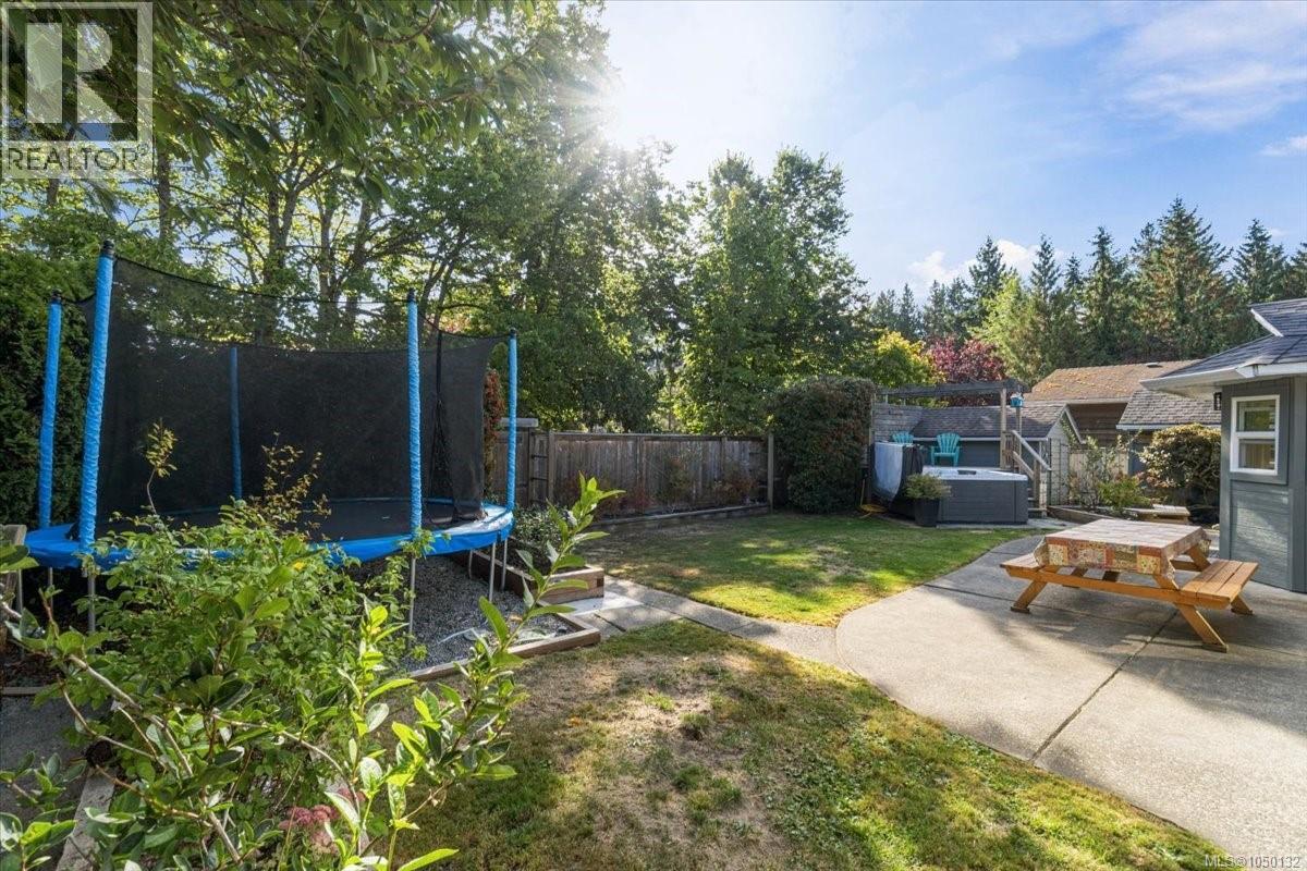 620 Spruce St, Qualicum Beach, British Columbia  V9K 1J1 - Photo 29 - 1050132