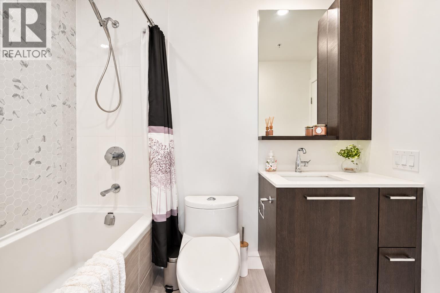 609 567 Clarke Road, Coquitlam, British Columbia  V3J 0K7 - Photo 5 - R3166342