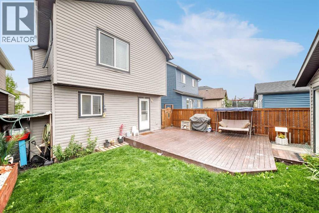 303 Saddlebrook Circle Ne, Calgary, Alberta  T3J 0K1 - Photo 45 - A2345310