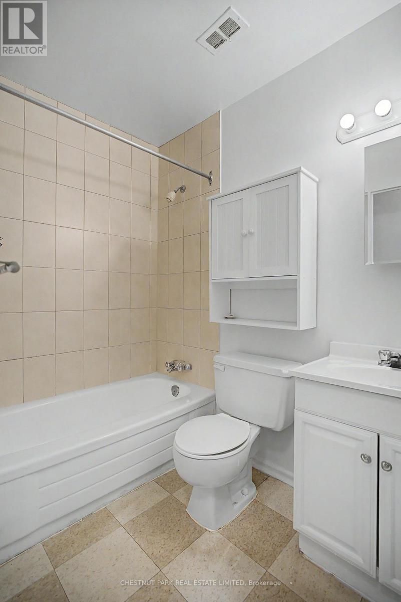 425 - 888 Glen Street, Oshawa, Ontario  L1J 5Z4 - Photo 31 - E13799774