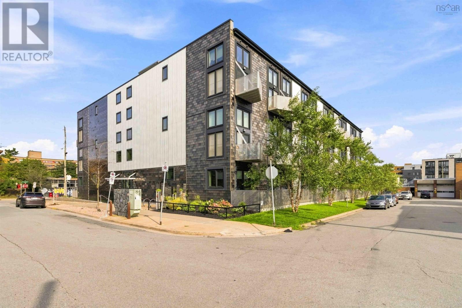 213 5662 Roberts Street photo 40