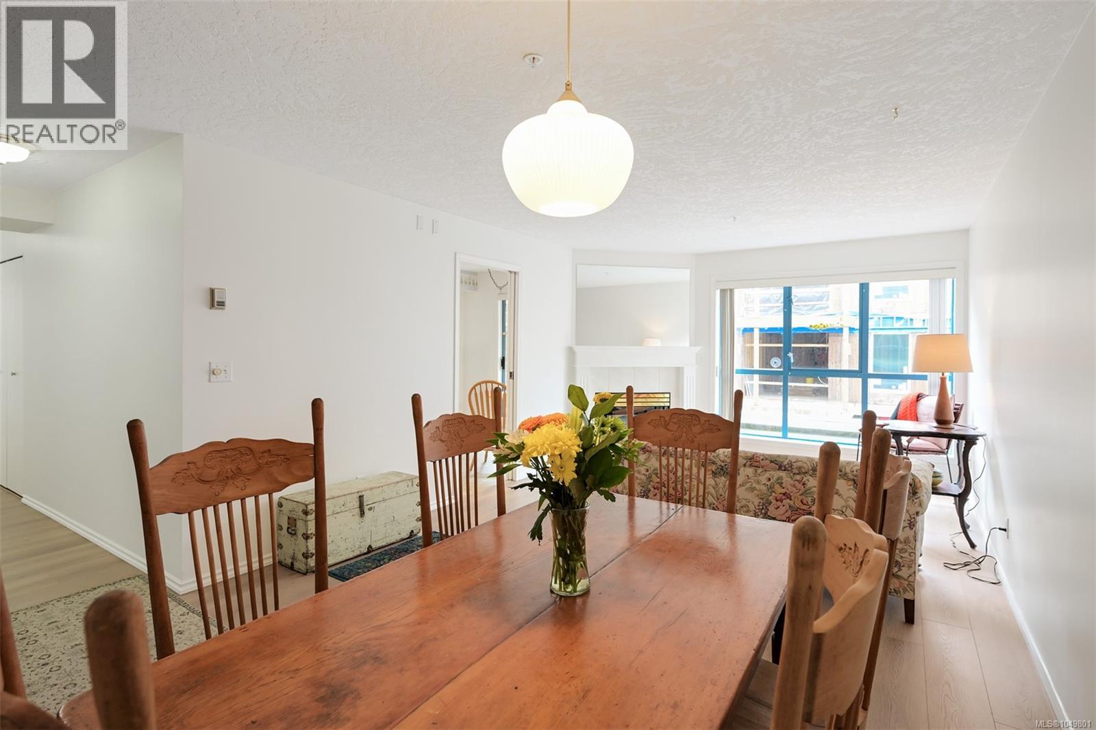 209 1063 Southgate St, Victoria, British Columbia  V8V 2Z1 - Photo 9 - 1049801