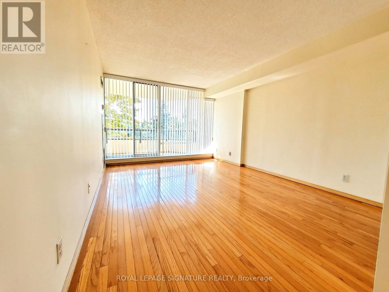 212 - 1121 Steeles Avenue W, Toronto, Ontario  M2R 3W7 - Photo 4 - C13795400