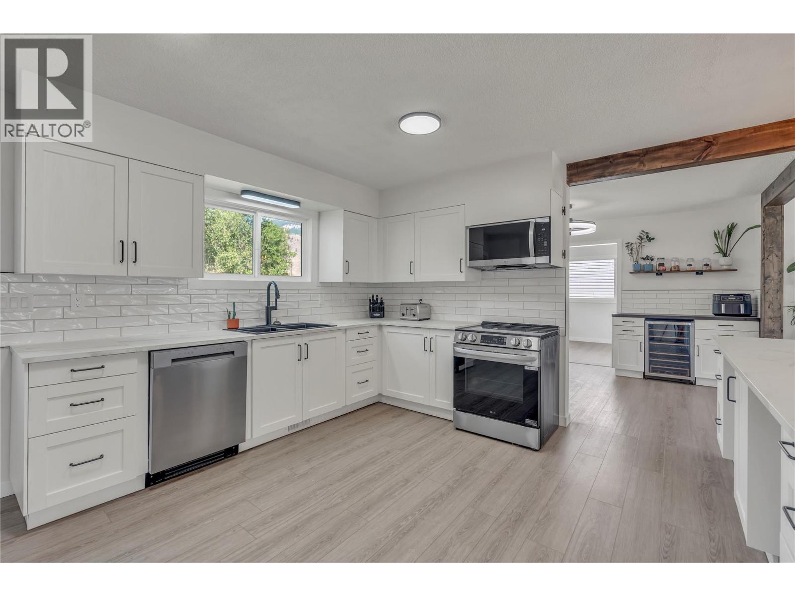 826 3rd Avenue, Keremeos, British Columbia  V0X 1N0 - Photo 14 - 10401086