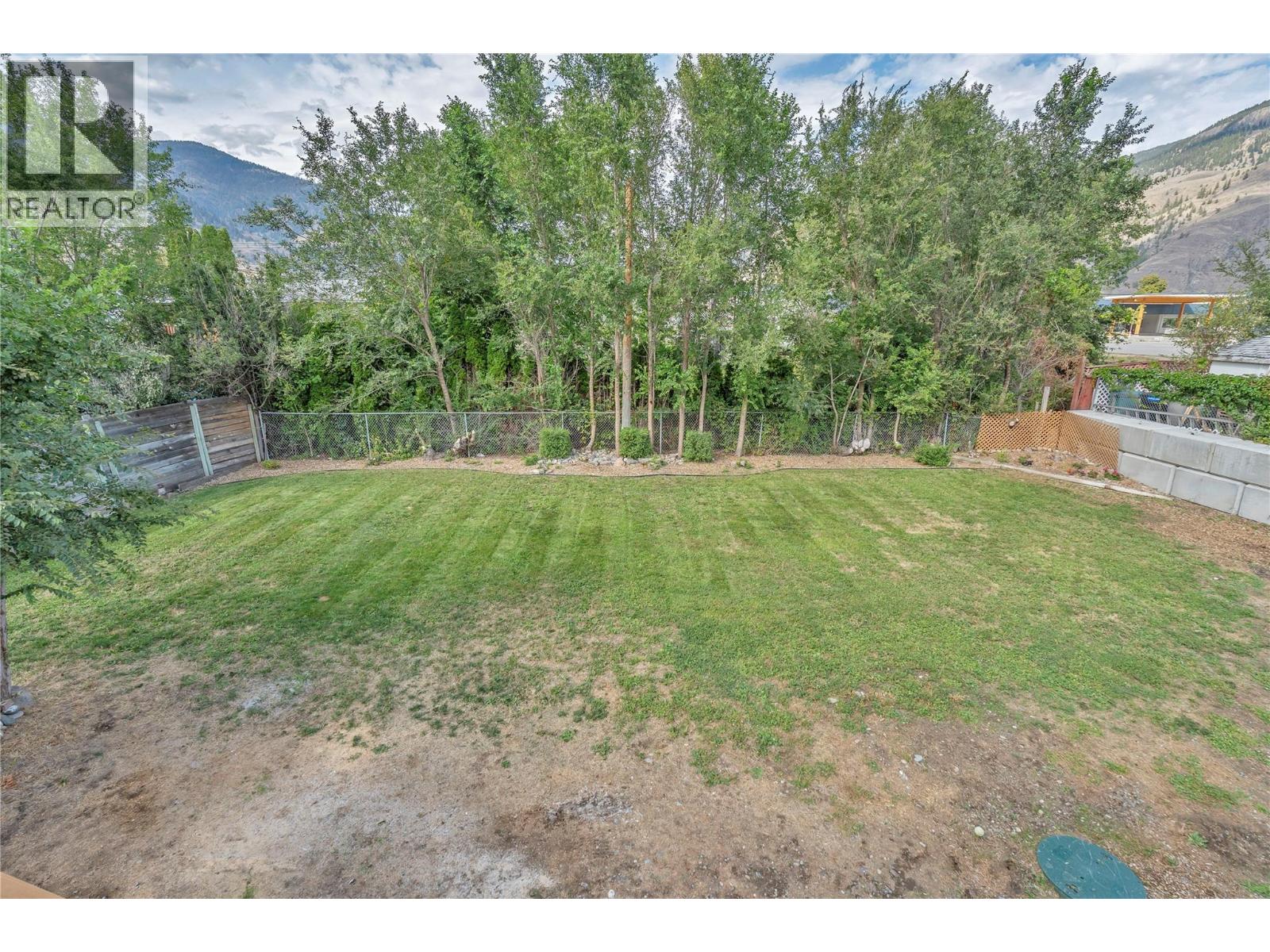 826 3rd Avenue, Keremeos, British Columbia  V0X 1N0 - Photo 45 - 10401086