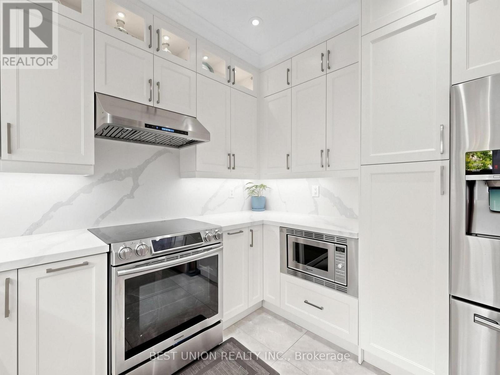40 Gemini Crescent, Richmond Hill, Ontario  L4S 2K6 - Photo 16 - N13798212
