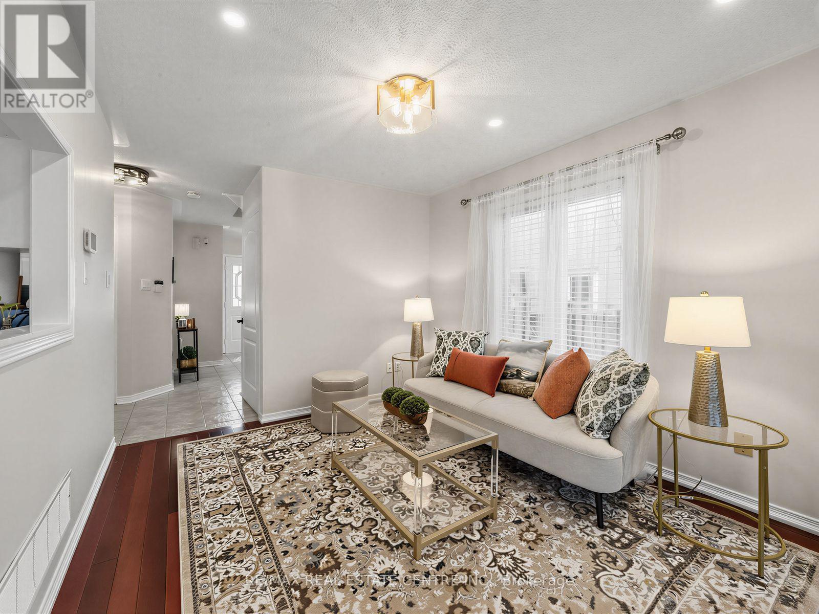 3042 Pendleton Road, Mississauga, Ontario  L5N 7C5 - Photo 9 - W13798194